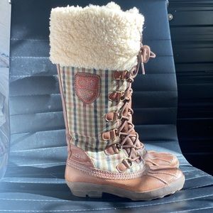 Ugg Boots: Leather, plaid and shearling
